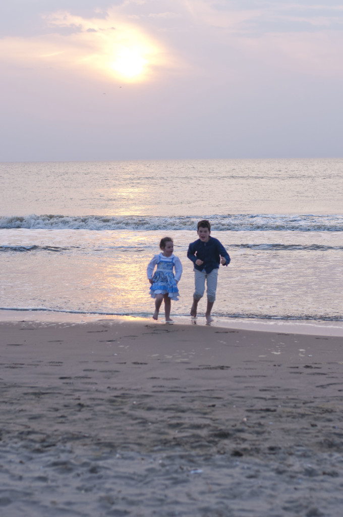 We visited the beach at Noordwijk (near-ish to Kuekenhoff, we haven't seen the beautiful Atlantic Ocean since leaving Charleston. This was an unforgettable hour well spent!
